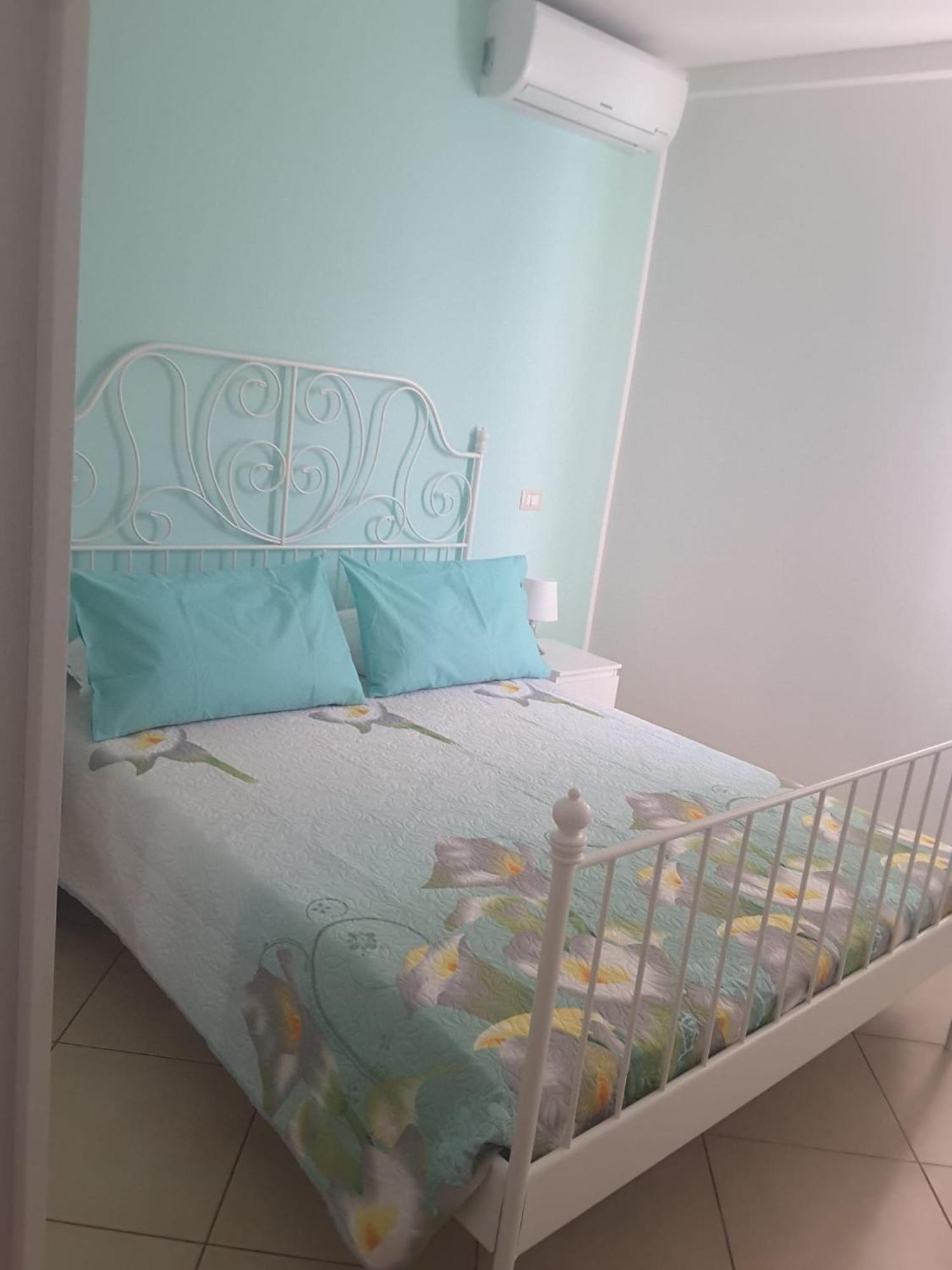 Iriss Bed and Breakfast Taormina Eksteriør billede