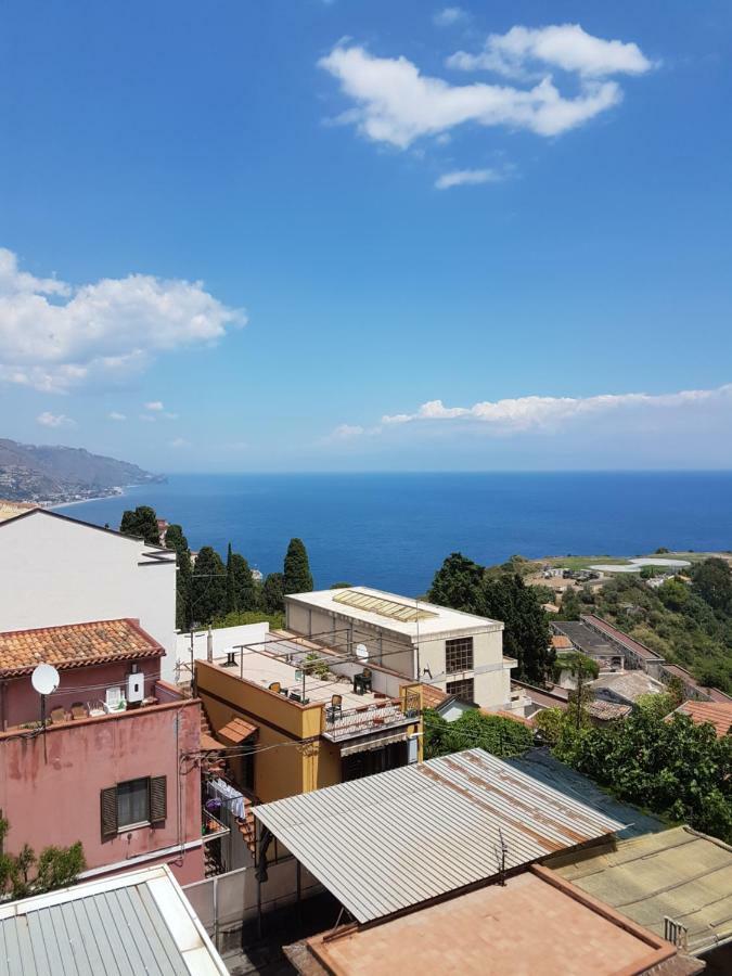 Iriss Bed and Breakfast Taormina Eksteriør billede